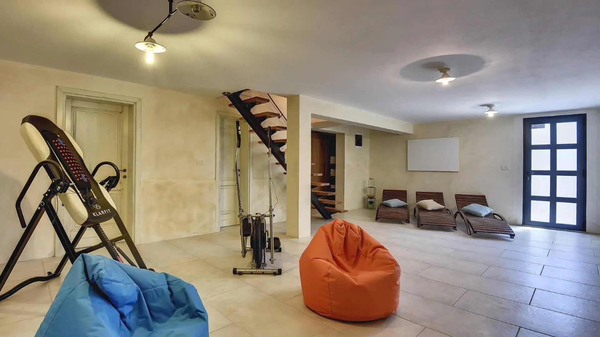 Gorgeous Villa Runka With Private Pool And Wellness Near Pula By Wiibuk Muntic